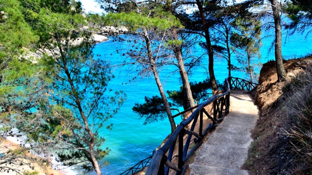 vista dall alto del mare di Pugnochiuso