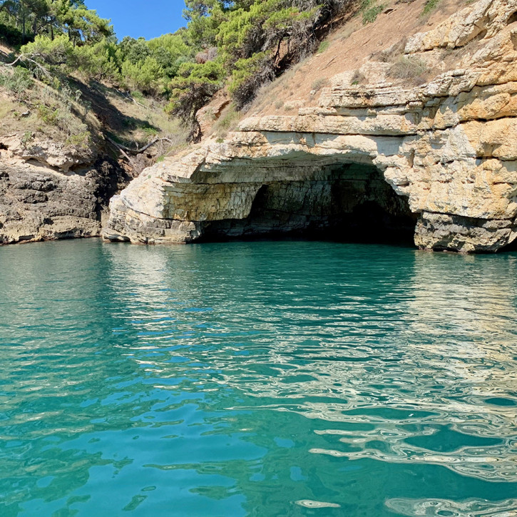 grotte marine a pugnochiuso